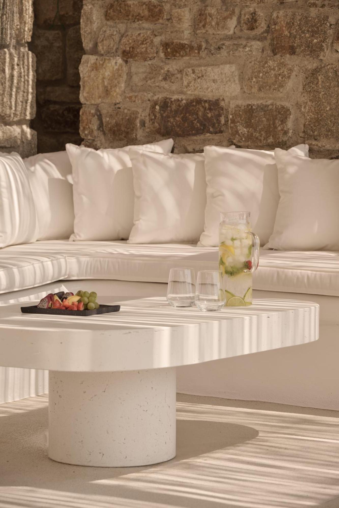 Yi Hotel Mykonos Elia  ภายนอก รูปภาพ